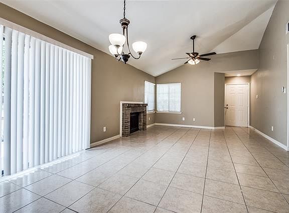 3rd image of 2418 Sendero Trl