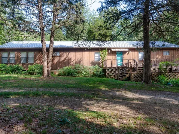 101 Hebron Dr, Hardy, AR 72542