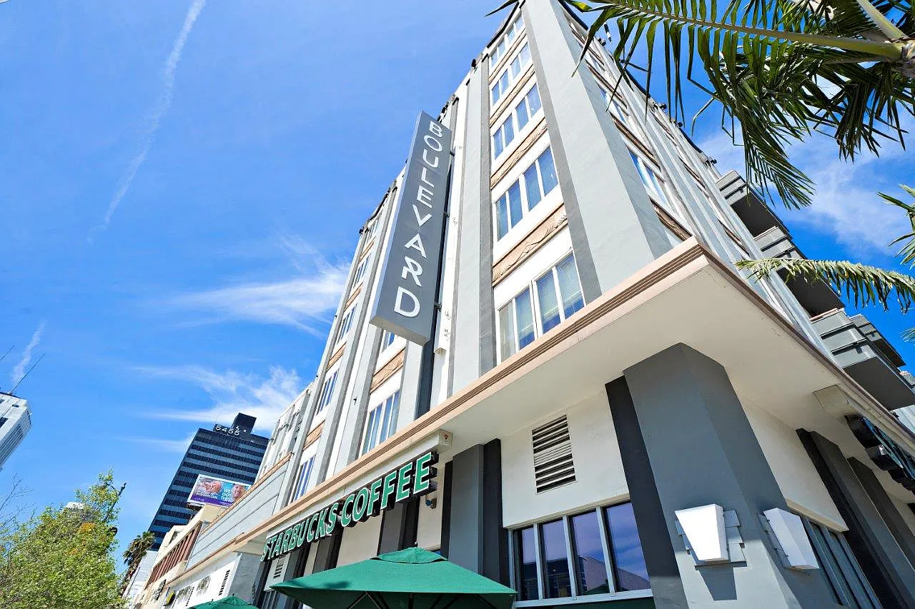 The Boulevard on Wilshire — Photo 1