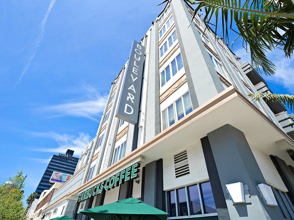 The Boulevard on Wilshire