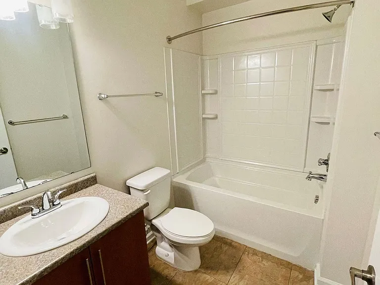 Clairmont at Chesterfield — Photo 154