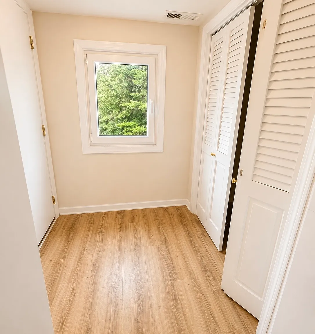 3 bed, 2.0 bath, 875 sqft, $2,600 — Photo 2