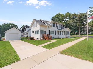 104 Depot St, Footville, WI 53537