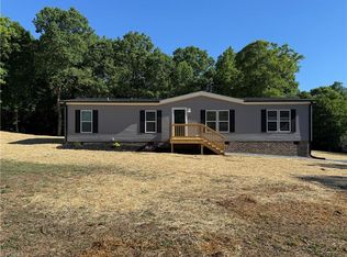 117 Harvick Ln, Lexington, NC 27292
