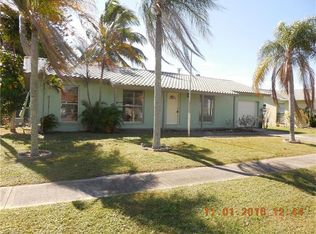 1019 Winsome Rd, North Fort Myers, FL 33903