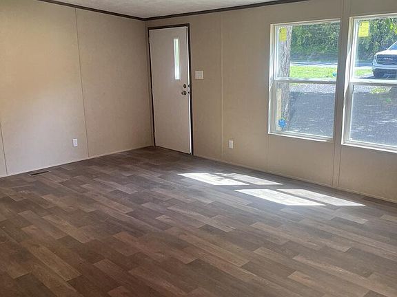 4th image of 4511 Wilson Rd