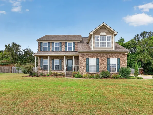 2240 Gilmore Crossing Ln, Nashville, TN 37218