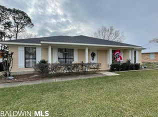 229 W 23rd Ave, Gulf Shores, AL 36542