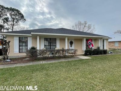 229 W 23rd Ave, Gulf Shores, AL, 36542