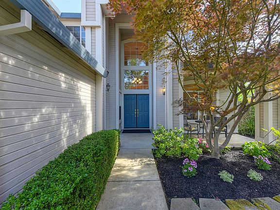 4th image of 1325 Avenida Alvarado
