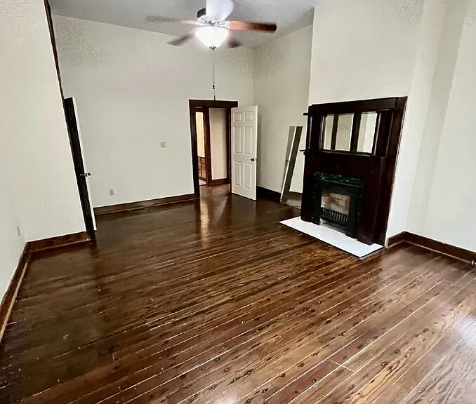 904 E Duffy St #A — Photo 15