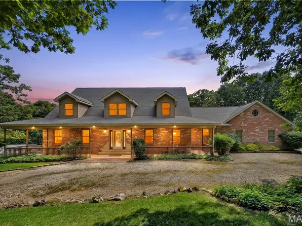 1574 Turkeyfoot Rd, Bourbon, MO 65441
