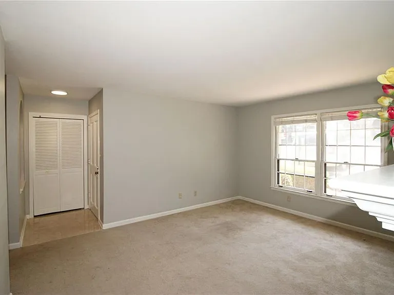68 La Rue Pl NW — Photo 6