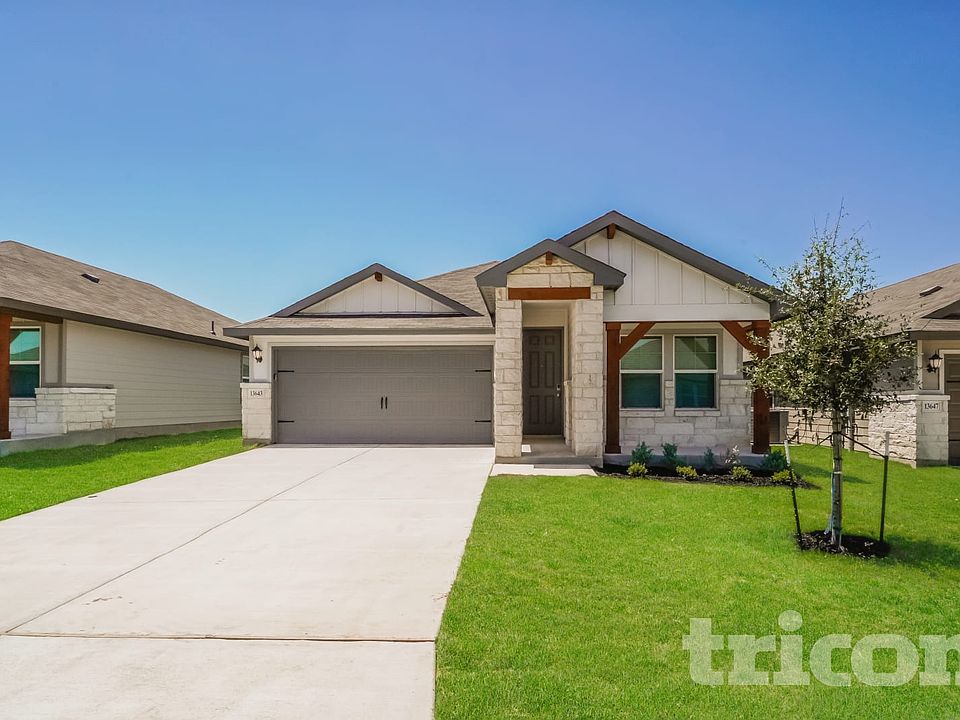 1st image of 13643 Emerson Way