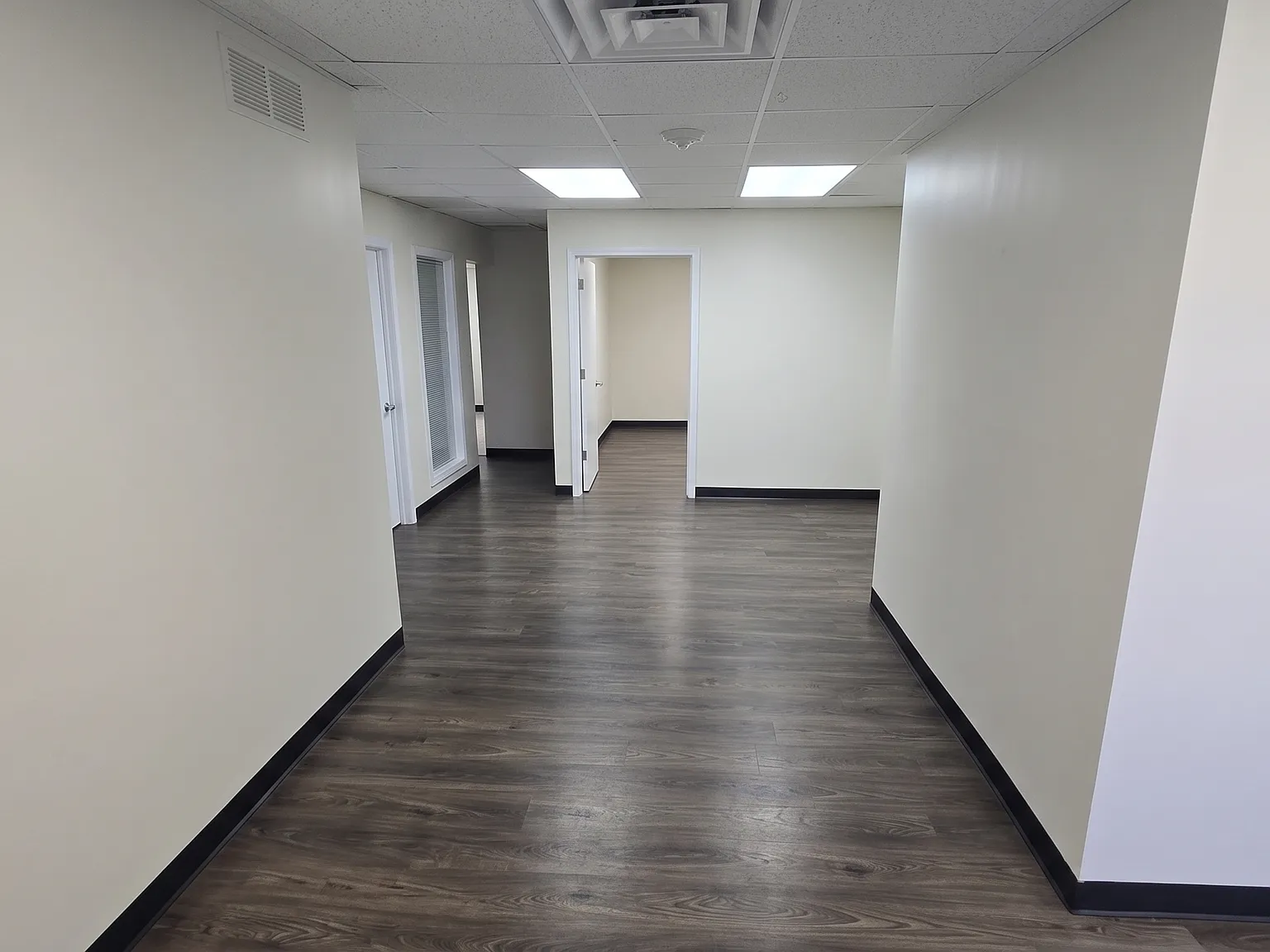 815 Office Park Road - #09 — Photo 4