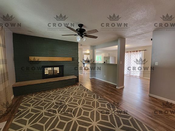 2nd image of 5522 Murray Hill Dr