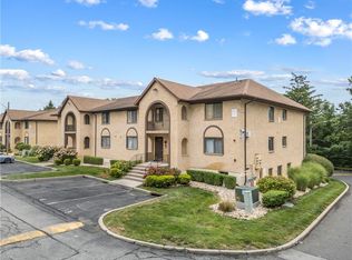 79 Omni Parc Dr, Nanuet, NY 10954