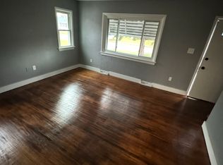 1320 W 37th St, Lorain, OH 44053