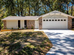 2622 Millbrook Rd, Little Rock, AR 72227