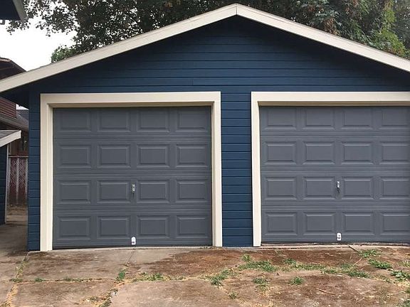 3rd image of 8605 SE 11th Ave