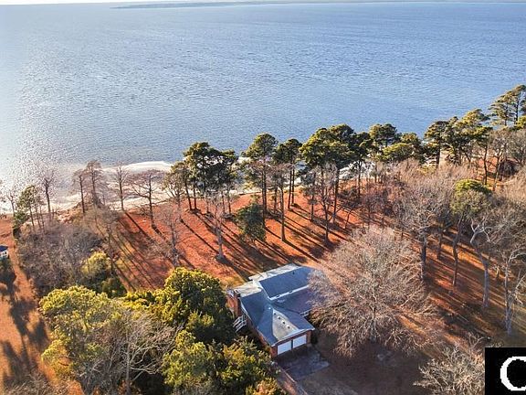 4th image of 201 Case Landing Rd