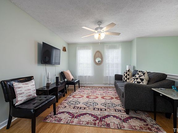 4th image of 5804 Hadrian Dr