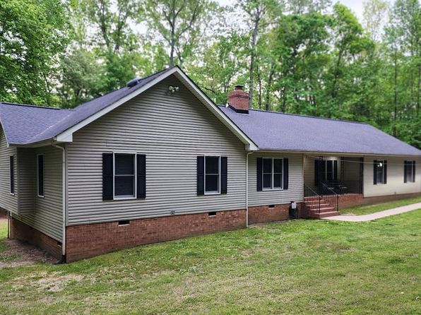 8325 Kenleigh Ct, Quinton, VA 23141