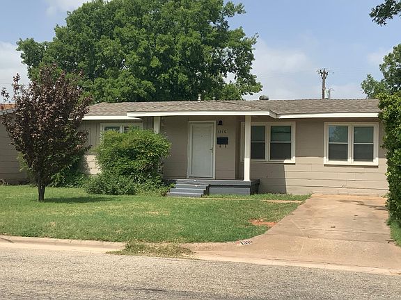 3rd image of 1310 S Crockett Dr
