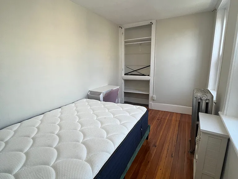 70 Joy St #10 — Photo 18