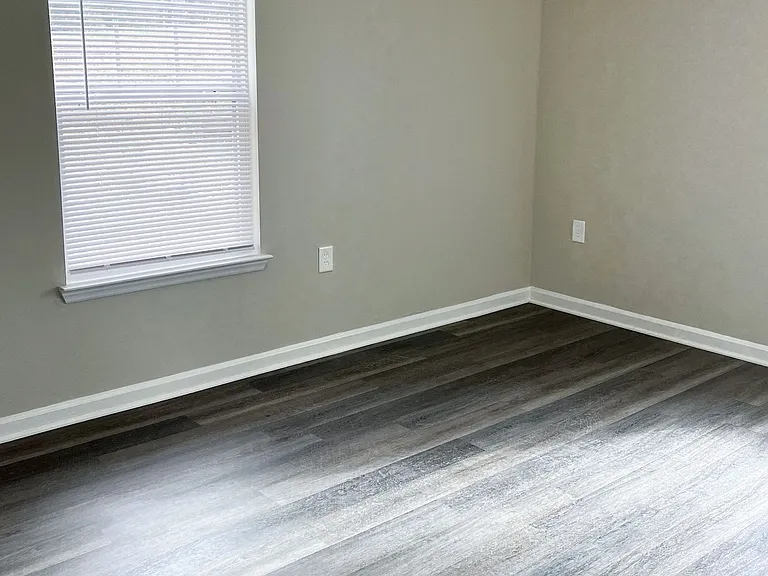Barden Ridge Apartments — Photo 9