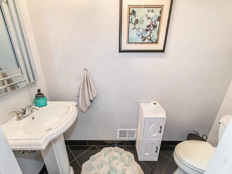 14 Barrister St — Photo 8