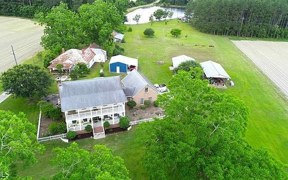 4th image of 140 The Farm Ln