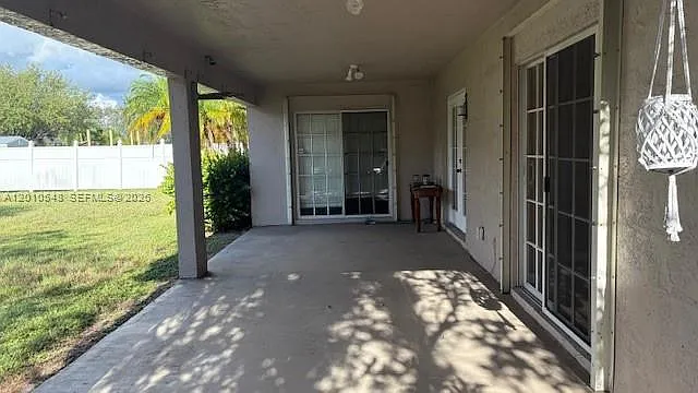 774 NW 16th Pl — Photo 12