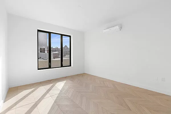 Rented by Nooklyn NYC LLC | media 7