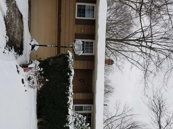 1638 Heather Rd, Madison, OH 44057