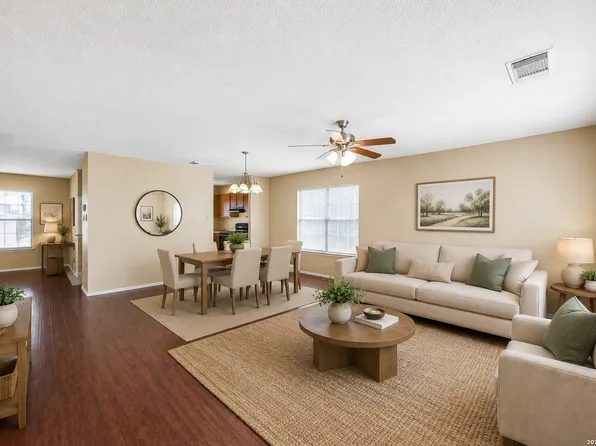 9923 Misty Plain Dr., San Antonio, TX 78245