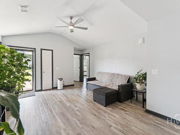 2nd image of 28 Twin Oaks Place