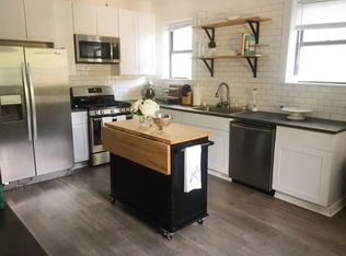 5000 N Ridgeway Ave APT 2, Chicago, IL 60625