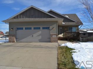 2200 S June Ave, Sioux Falls, SD 57106
