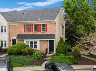 512 Everest Cir, West Chester, PA 19382