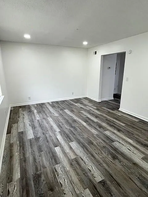 Building Photo - 322 Pittman St #B
