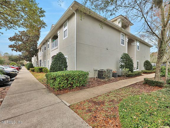 2nd image of 6112 MAGGIES Circle #102