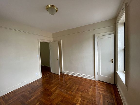 2nd image of 2321 65th St APT B1