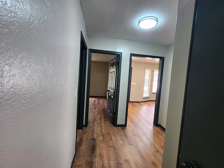 2429 NW 110th St — Photo 35
