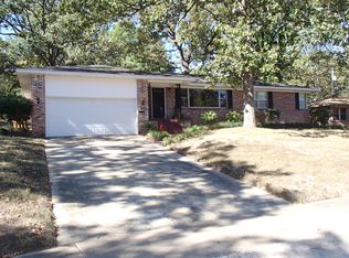 4433 Greenway Dr, North Little Rock, AR 72116