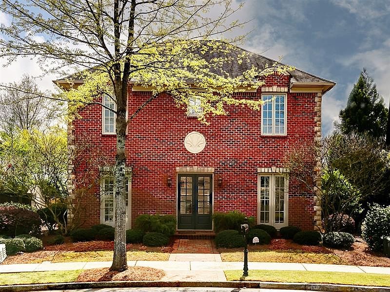 1st image of 616 Concord Lake Cir