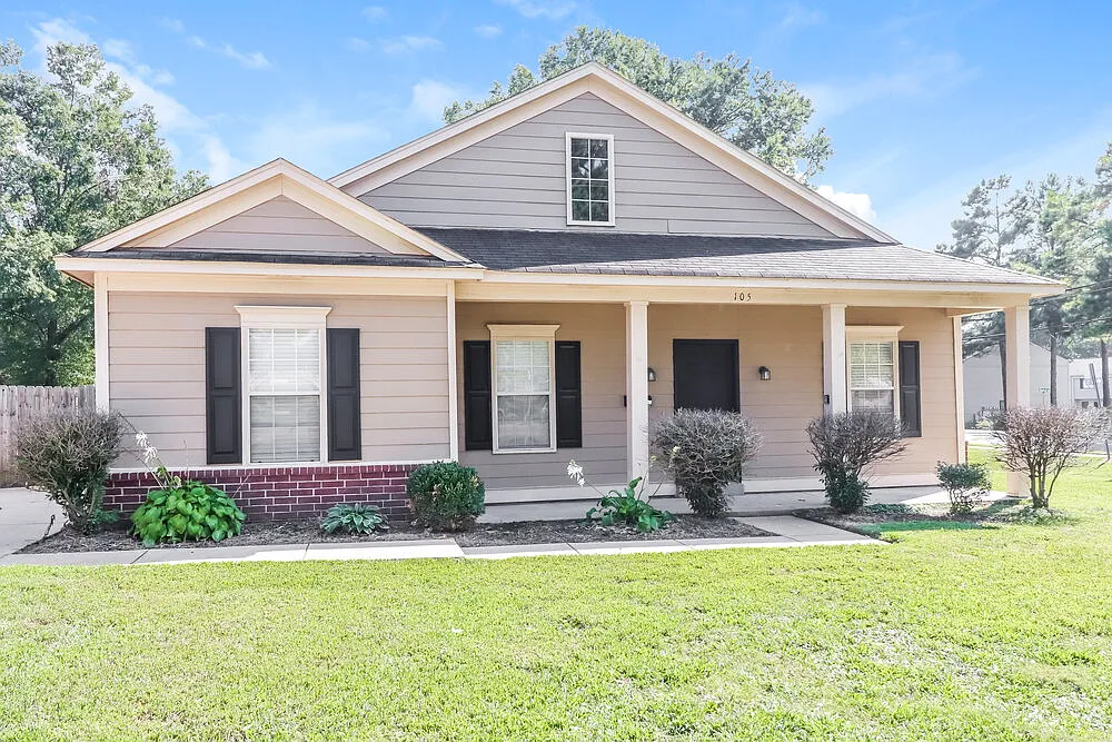3 bed, 2.0 bath, 1509 sqft, $2,080 — Photo 3