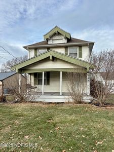 5149 Bay Shore Rd, Oregon, OH, 43616