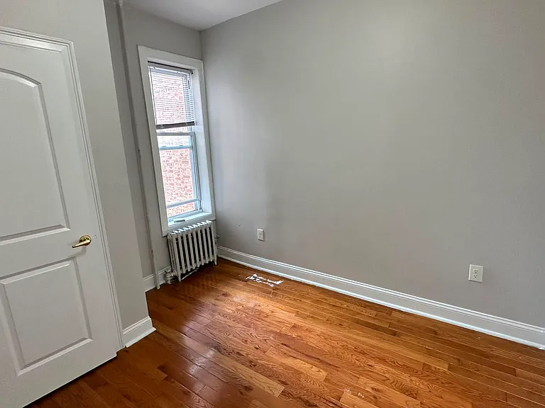 114 Stuyvesant Ave #5E — Photo 6