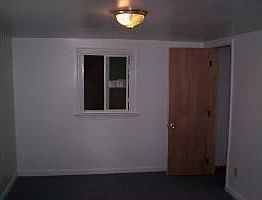 2nd image of 207 Davenport St